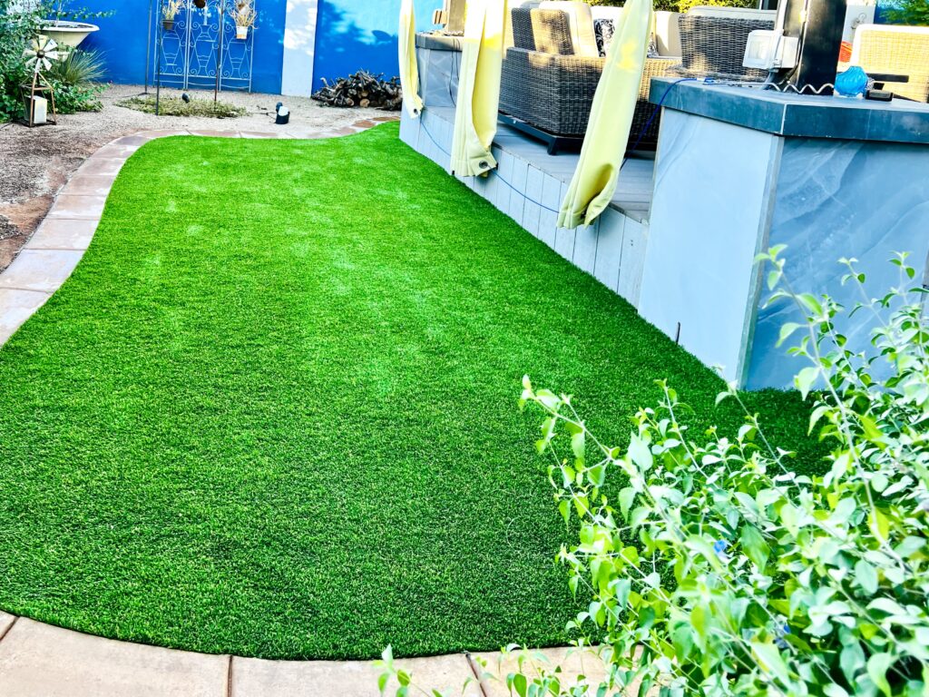 backyard-artificial-grass-7
